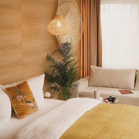 2places Soul Hotel